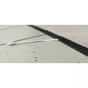 InLine Flaches Ultraslim-Patchkabel U/UTP Cat.6 Gigabit-fähig schwarz 0,5 m