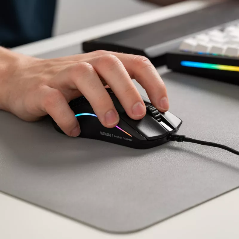 Gaming-Maus Glorious Gaming Model O 2 Mini Gaming-Maus RGB Schwarz