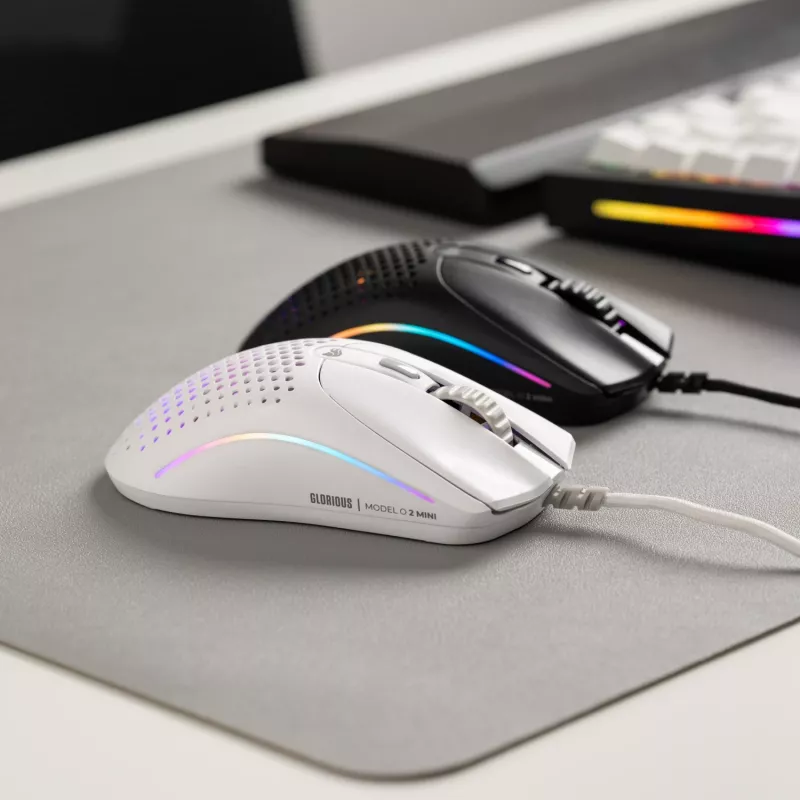Gaming-Maus Glorious Gaming Model O 2 Mini Gaming-Maus RGB Schwarz