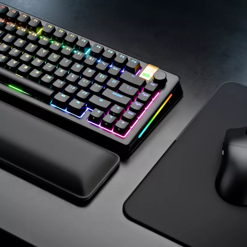 Mechanische Gaming-Tastatur GLORIOUS GMMK 3 PRO HE 75% Wireless RF + Bluetooth, RGB, US QWERTY, Schwarz