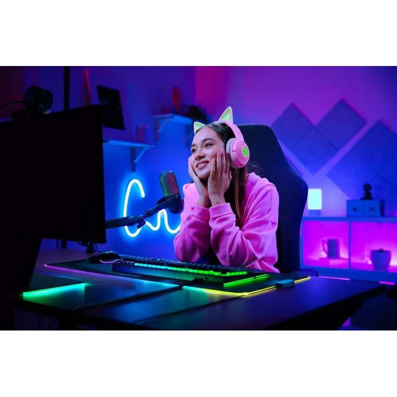 RAZER Seiren V3 Chroma Table Microphone - Schwarz