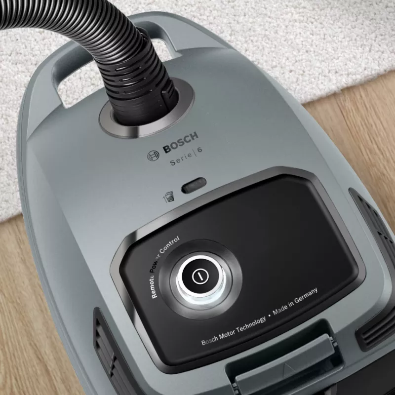 Bodenstaubsauger Bosch Serie 6 BGB6X330 — 600 W, HEPA 13, 4 L Staubbeutel, für Hartböden und Teppiche, 6 kg, grau/schwarz