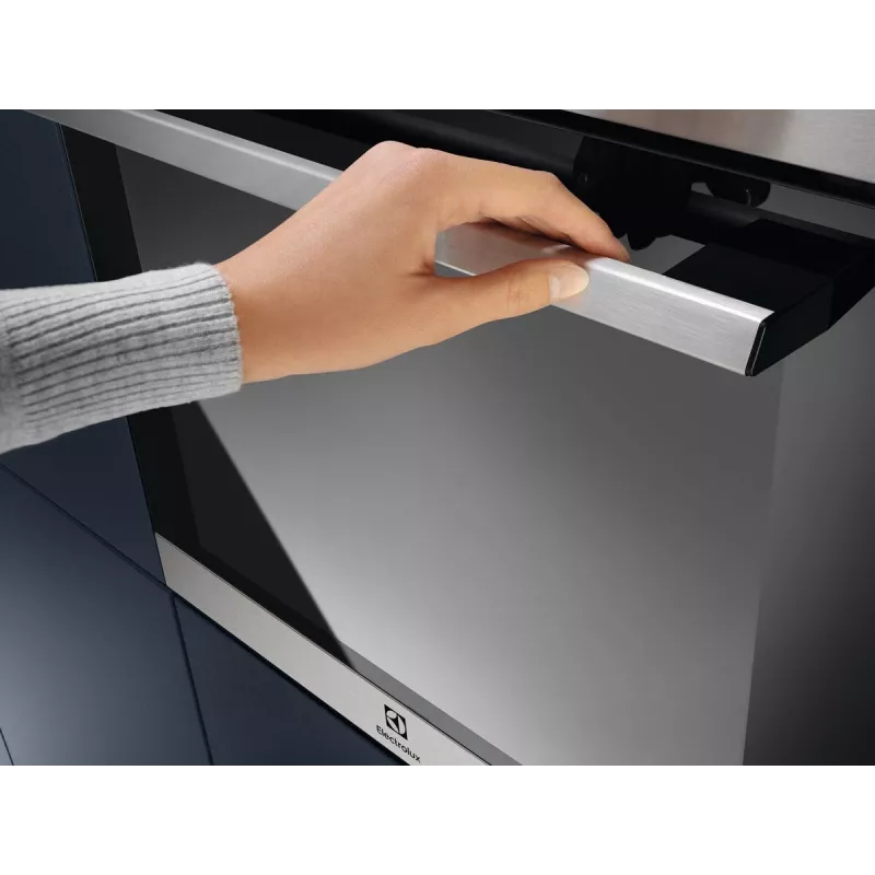 Electrolux EOF4P56X 72 L Schwarz, Edelstahl
