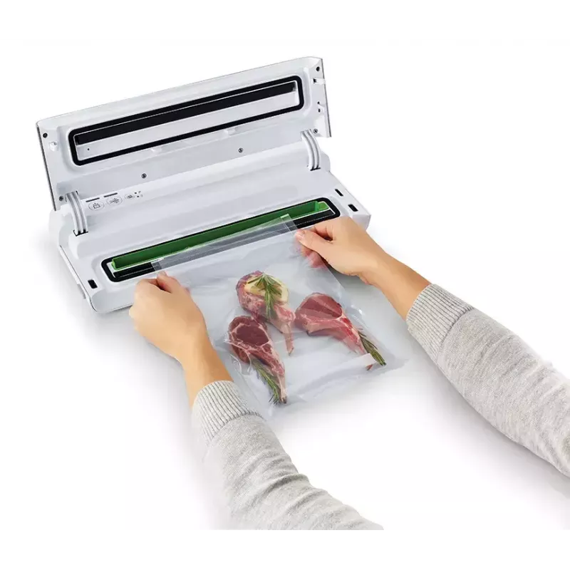 Vakuumiergerät FoodSaver VS0100X — Drehregler, inklusive Folienrolle und 4 Vakuumierbeutel, silber-weiß