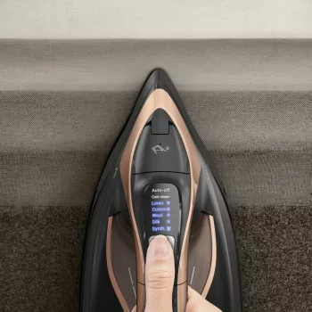 Tefal Ultimate Power Pro FV9E50 Trocken- und Dampfbügeleisen Durilium AirGlide Autoclean-Bügelsohle 3200 W Schwarz, Kupfer