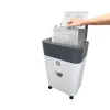 HP OneShred Auto 100CC Aktenvernichter Kreuzschnitt 68 dB 22 cm Weiß