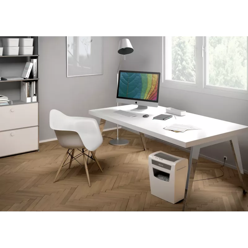 Leitz IQ Home Office Aktenvernichter P4, Partikelschnitt, 22 cm, 4 x 28 mm, 23 L, 225 Blatt, 58 dB