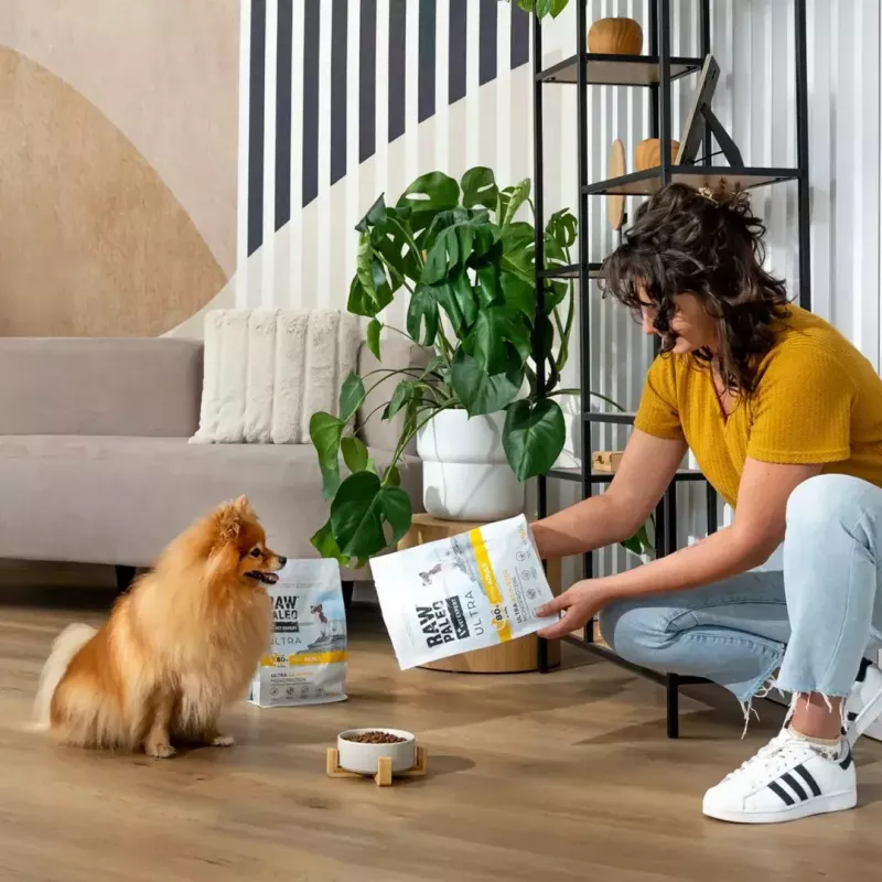 Trockenfutter für Hunde VETEXPERT RAW PALEO Ultra Mini Adult Turkey 2 kg – Alleinfuttermittel für ausgewachsene Hunde kleiner Rassen, Protein 24,5 %, Fett 14 %
