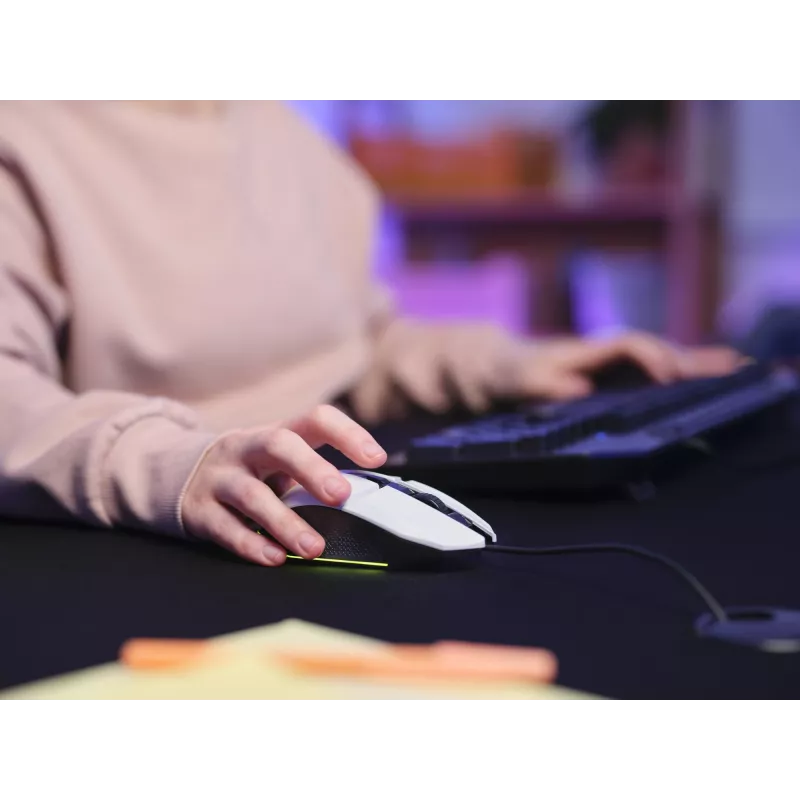 Trust GXT 109W Felox Maus Gaming Rechtshänder USB Typ-A Optisch 6400 DPI