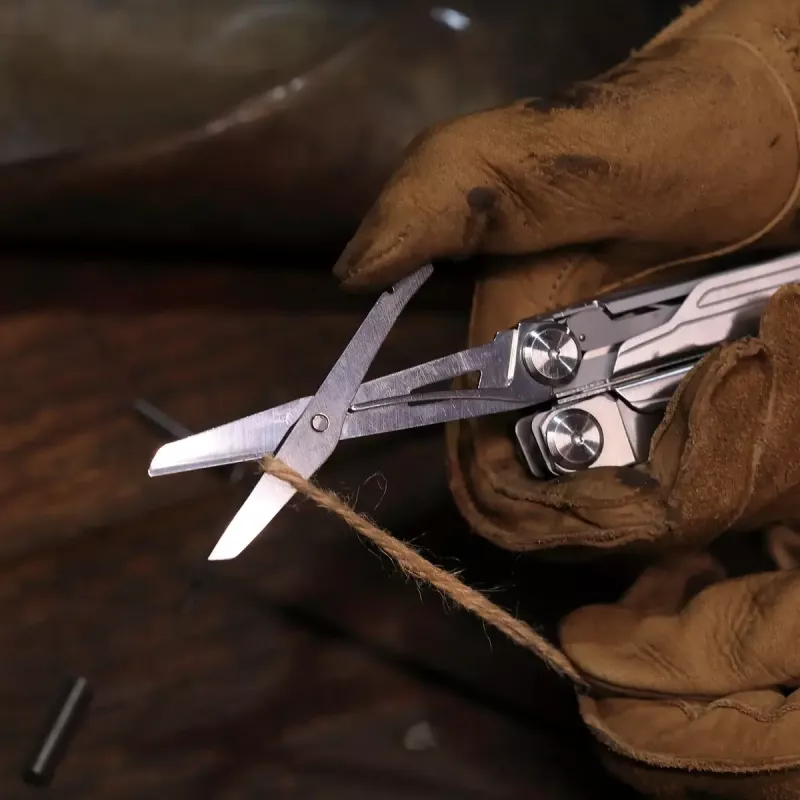 Multitool Nextool Flagship Captain NE20214 — kompaktes Edelstahl-Design