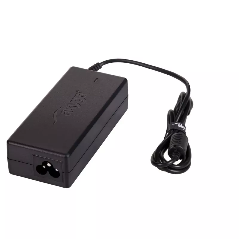 Laptop-Netzteil Akyga AK-ND-12 90W 19V 4,74A AC/DC, 100–250V Eingang, schwarz