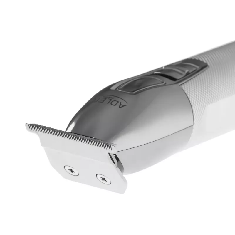 Barttrimmer Adler AD 2836S, kabelloser Lithium-Akku, 0,9–6 mm, 4 Längenstufen, Edelstahlklingen, silber