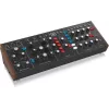 Synthesizer Behringer Model D Schwarz Gehäusefarbe Schwarz Stromquelle DC AC