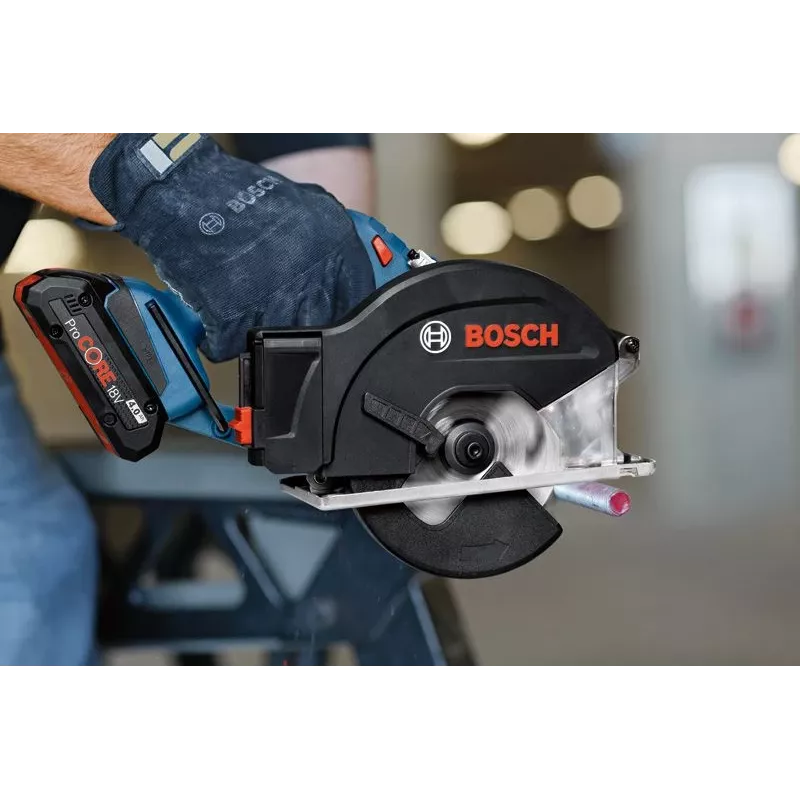 “Bosch Combi-Kit 4 Werkzeuge 18V Batterie”