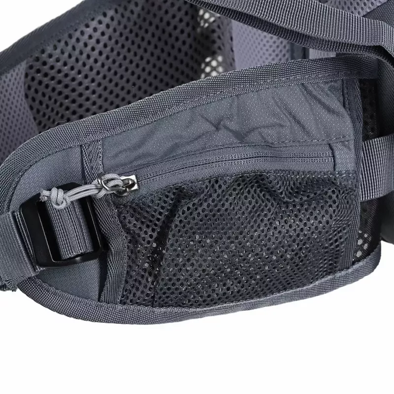 Rucksack DEUTER Superbike 16 SL — 16 l Volumen, trinkblasenkompatibler Fahrradrucksack