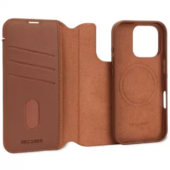 Decoded Abnehmbare Leder-Brieftaschen-Handyhülle für iPhone 16 Pro – Braun, echtes Leder, Mikrofaser, 6,3-Zoll-Bildschirm, 3 Kartenfächer