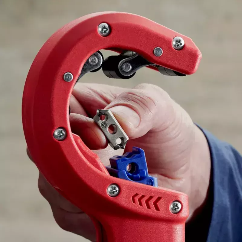Rohrschneider Knipex 90 23 01 BK Stahlklinge Kunststoffgriff 165 mm