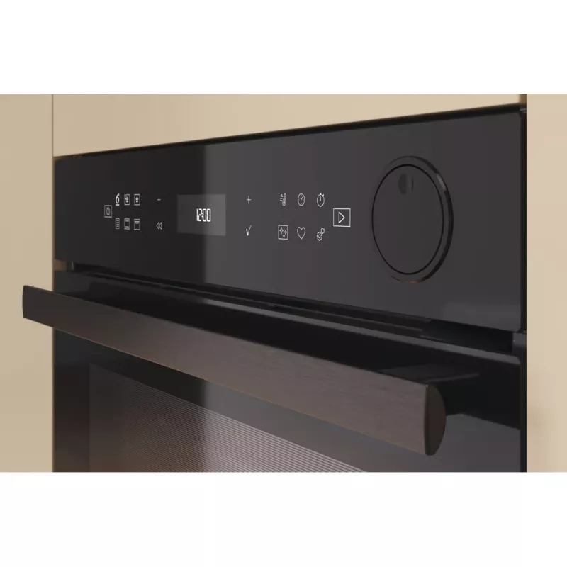 Whirlpool AKZ9S 8220 FB 73 L Schwarz