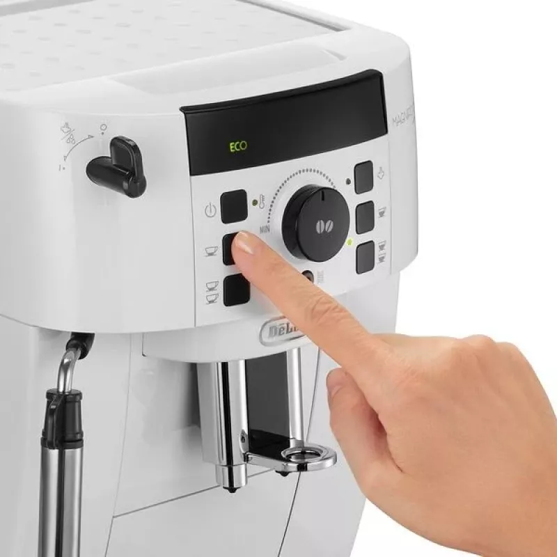 Kombi-Espressomaschine De’Longhi Magnifica S ECAM 21.117.B 1,8 l Wassertank, 250 g Bohnenbehälter, 15 bar