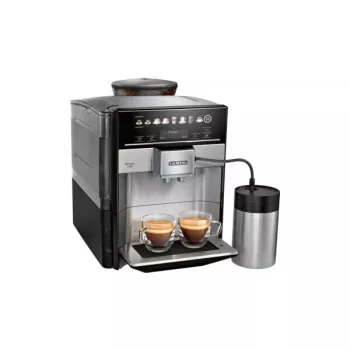 Siemens EQ.6 plus s700 Vollautomatische Espressomaschine 1,7 l