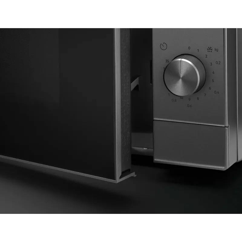 Kompakte Grill-Mikrowelle Electrolux EMZ421MMTI — 800 W, 20 l, Titan, 270 mm Drehteller