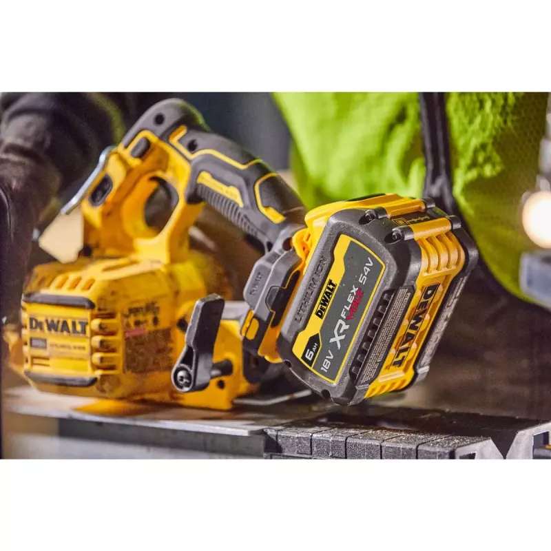 Tragbare Kreissäge DeWALT DCS573NT-XJ