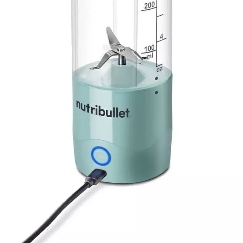 Sport-Mixer NUTRIBULLET Portable 0,475 L Blau, batteriebetrieben, Tritan-Behälter, Edelstahlklingen