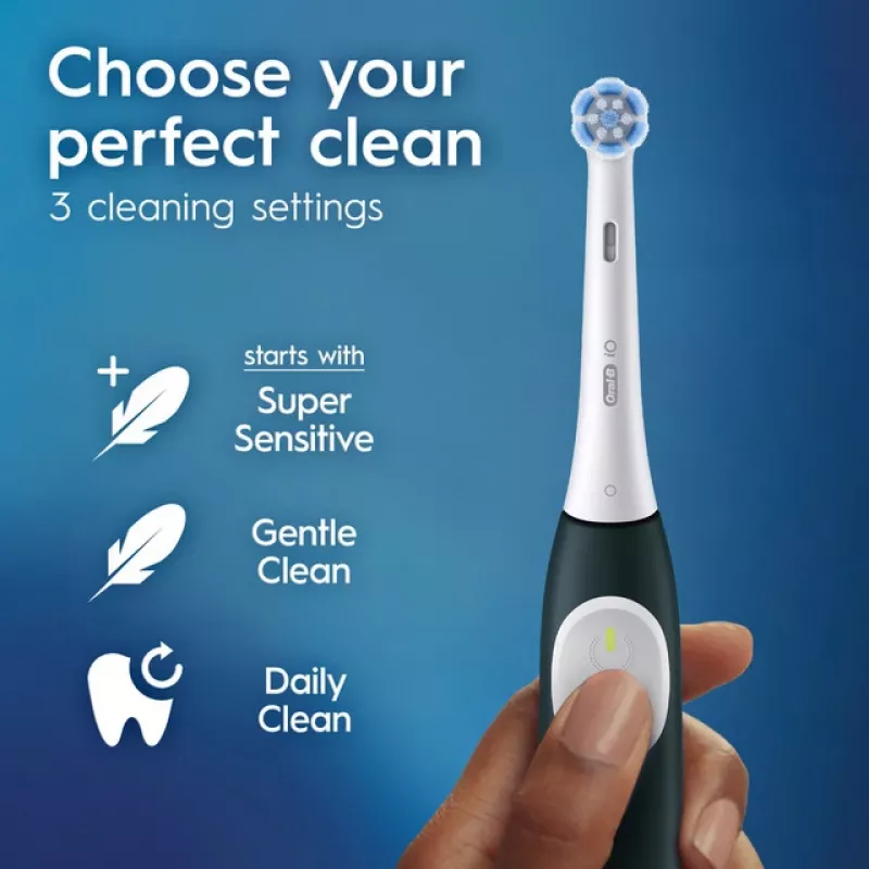 Elektrische Zahnbürste BRAUN Oral‑B iO Series 2 Grün wiederaufladbar mit Reiseetui