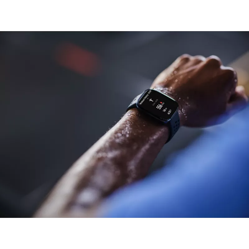 Amazfit Bip 6 Schwarz 5 cm (1,97 Zoll) AMOLED Digital 390 x 450 Pixel Touchscreen GPS (Satellit)