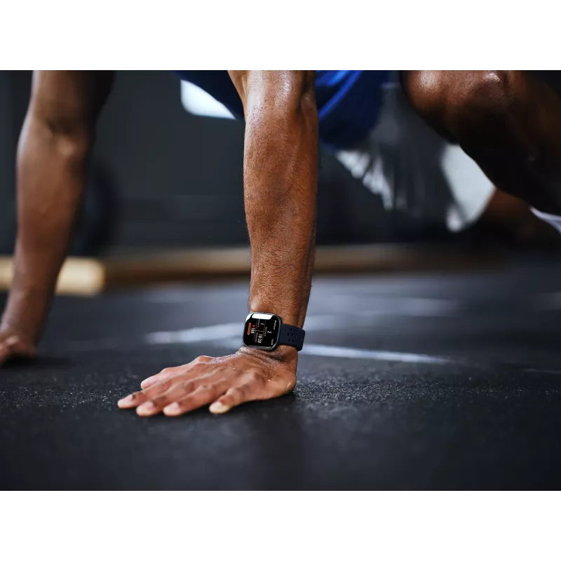Amazfit Bip 6 Schwarz 5 cm (1,97 Zoll) AMOLED Digital 390 x 450 Pixel Touchscreen GPS (Satellit)