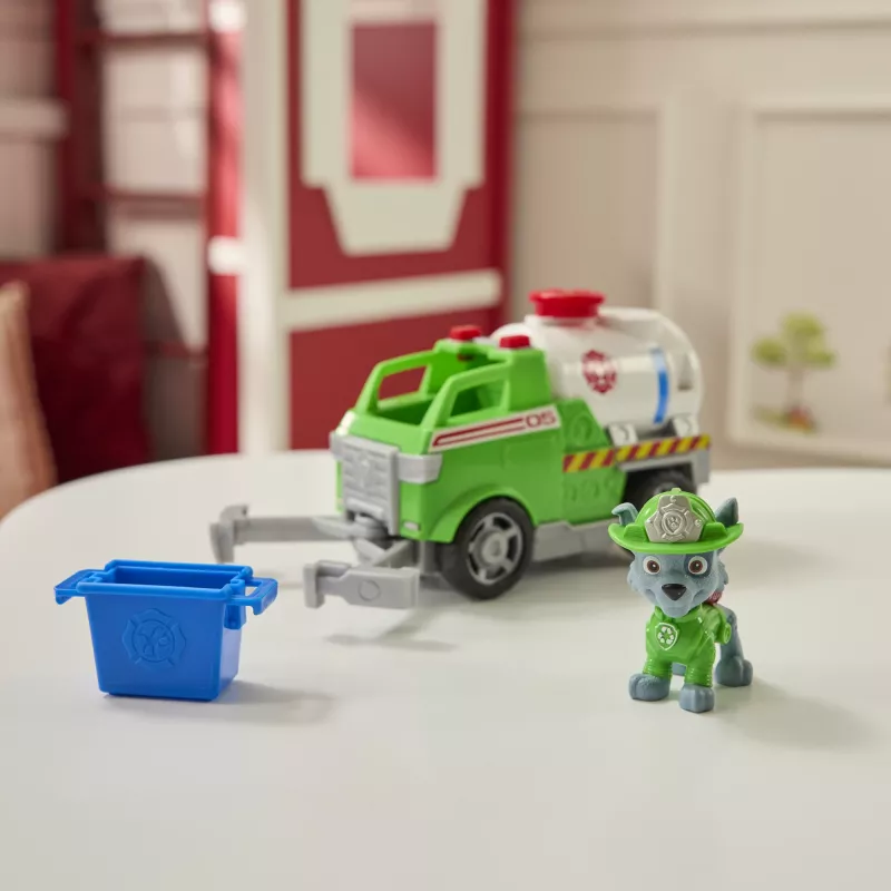 PAW Patrol Fire Rescue: Rocky Rescue Fire Tanker mit Actionfigur, Greifarm und Spielzeug-LKW, Spielzeug für Jungen & Mädchen ab 3 Jahren