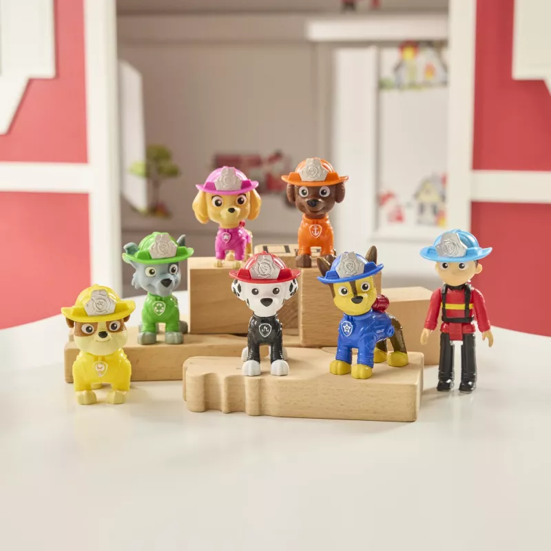 PAW Patrol Feuerwehr-Rettungsteam-Packung mit 7 Sammel-Actionfiguren, inkl. Ryder und 6 Fellfreunde, Spielzeug für Jungen und Mädchen ab 3 Jahren