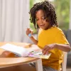 Melissa & Doug Sticker WOW! 24-seitiger Aktivitätsblock und Sticker-Stempel, 300 Sticker, Kunst- und Bastel-Fidget-Spielzeug Sammlerfigur – Tiger – FSC-zertifiziert