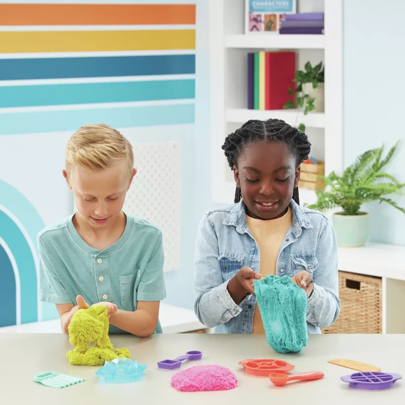 Kinetic Sand, Ultimate Sandisfying Set mit 2lbs Spielsand (Pink, Gelb & Türkis), 10 Werkzeuge & Formen, Sensorik-Spielzeug für Kinder ab 7 Jahren