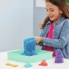Kinetic Sand, Sandkasten-Set, kreative Ostergeschenke, enthält 1 lb blauen formbaren Spielsand, 4 Werkzeuge & Formen, Aufbewahrung, sensorisches Spielzeug für Kinder ab 3 Jahren