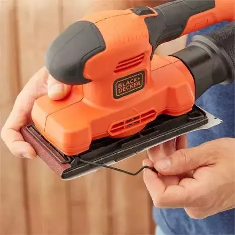 Orbitalschleifer Schwarz & Decker BEW220