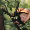 Gartenschere Fiskars Plus PowerLever P721 — Bypass-Schere für Äste und Stängel