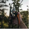 Gartenschere Fiskars Plus PowerLever P721 — Bypass-Schere für Äste und Stängel