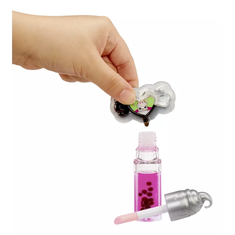 MGA Entertainment Yummiland Lip Gloss Doll Sour Sweeties - Misty Cakes