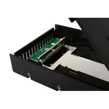 ICYDOCK EZConvert Leichtgewicht 2,5 Zoll auf 3,5 Zoll SATA SSD/HDD Konverter/Montageset - Ver.1