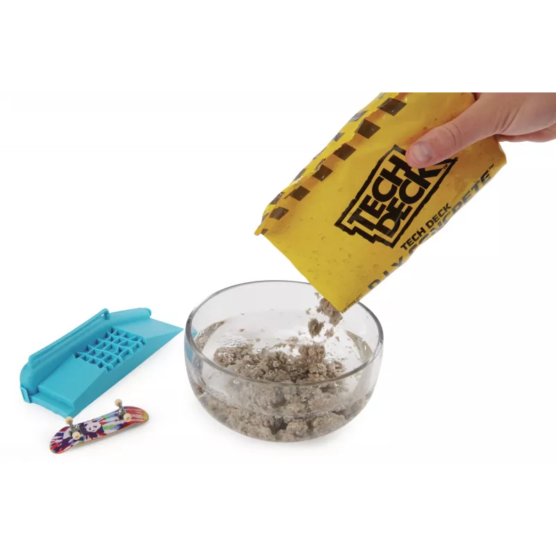 Tech Deck DIY Wiederverwendbarer Modellier-Bausatz aus Beton mit exklusivem Enjoi Fingerboard, Rail, Formen, Skatepark-Kit, Kinderspielzeug für Jungen und Mädchen ab 6 Jahren
