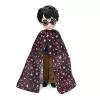 Wizarding World Harry Potter, 8-Zoll-Harry-Potter-Puppen-Geschenkset mit Tarnumhang und 5 Puppenzubehörteilen, Kinderspielzeug ab 6 Jahren