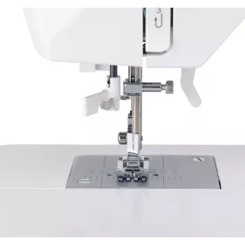 SINGER C5205-TQ automatische elektrische Nähmaschine — elektrisch, 1-Stufen-Knopfloch, Freiarm, Touch-/Tastensteuerung