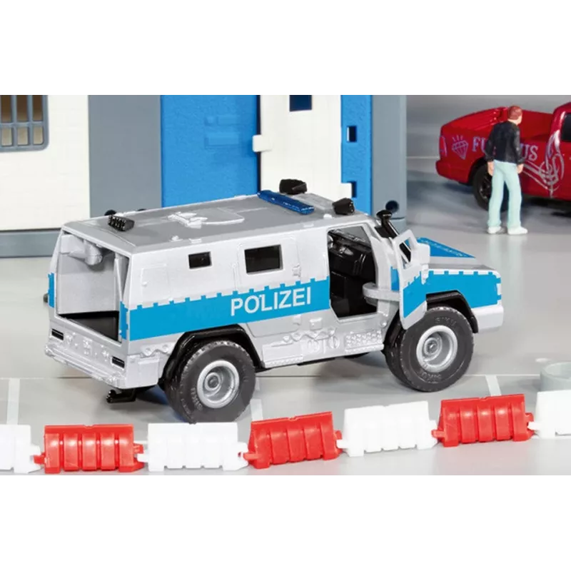 Siku Rheinmetall MAN Survivor R Polizeiauto-Modell Fertig montiert 1:50