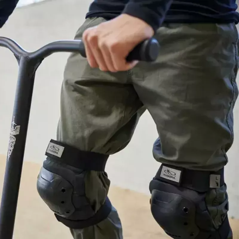 Schutzausrüstungsset HUDORA 83058 Schwarz für alle Altersgruppen