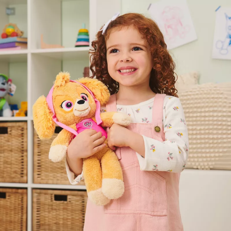 PAW Patrol GUND Official Skye Take Along Buddy Plüschtier, Premium-Stofftier für Kinder ab 1 Jahr, Rosa/Braun, 33 cm