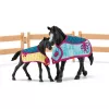 schleich HORSE CLUB Pferdebox mit Stute und Fohlen, Pferdestall, Pferde, 5 Jahr(e), Mehrfarbig, Kunststoff
