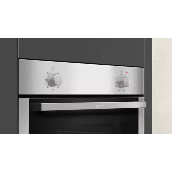 Neff BX18I Kochgeräteset mit Zonenlosem Induktionskochfeld und Elektrobackofen