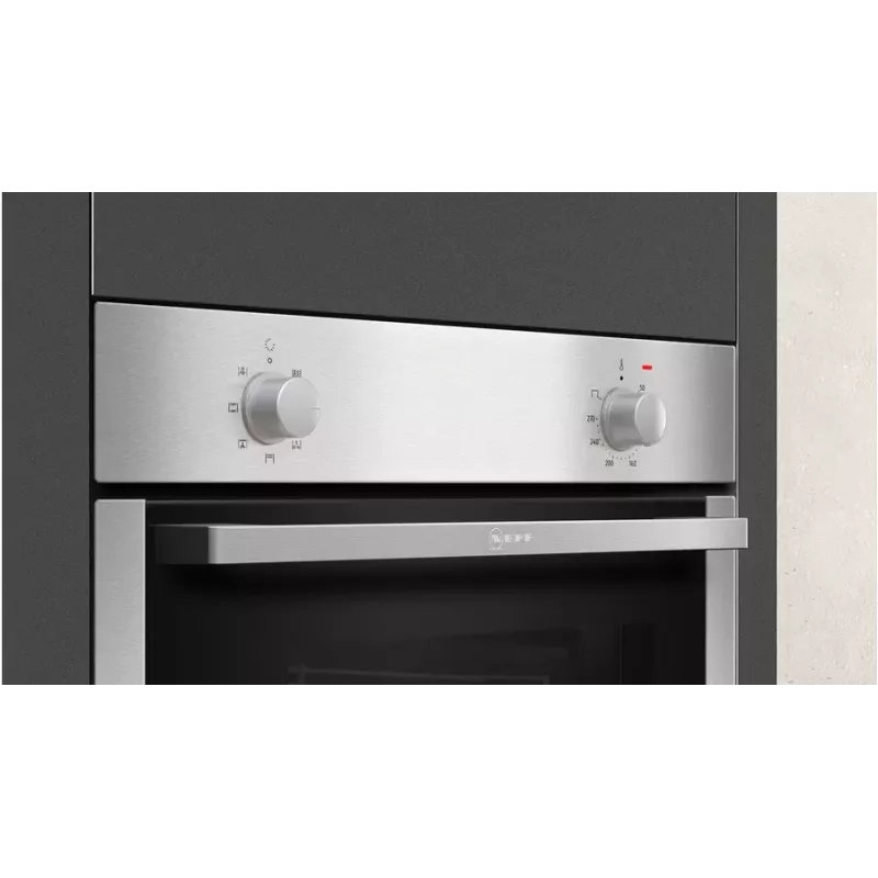 Neff BX18I Kochgeräteset mit Zonenlosem Induktionskochfeld und Elektrobackofen