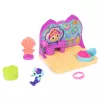 Deluxe Room Playset Spin Master Gabby's Dollhouse – Wellness Room mit Erdmännchen-Spielfigur